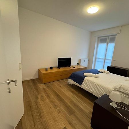Appartement 15Min Metro Duomo - Rho Fiera - Skyscraper Kitchen à Milan Extérieur photo