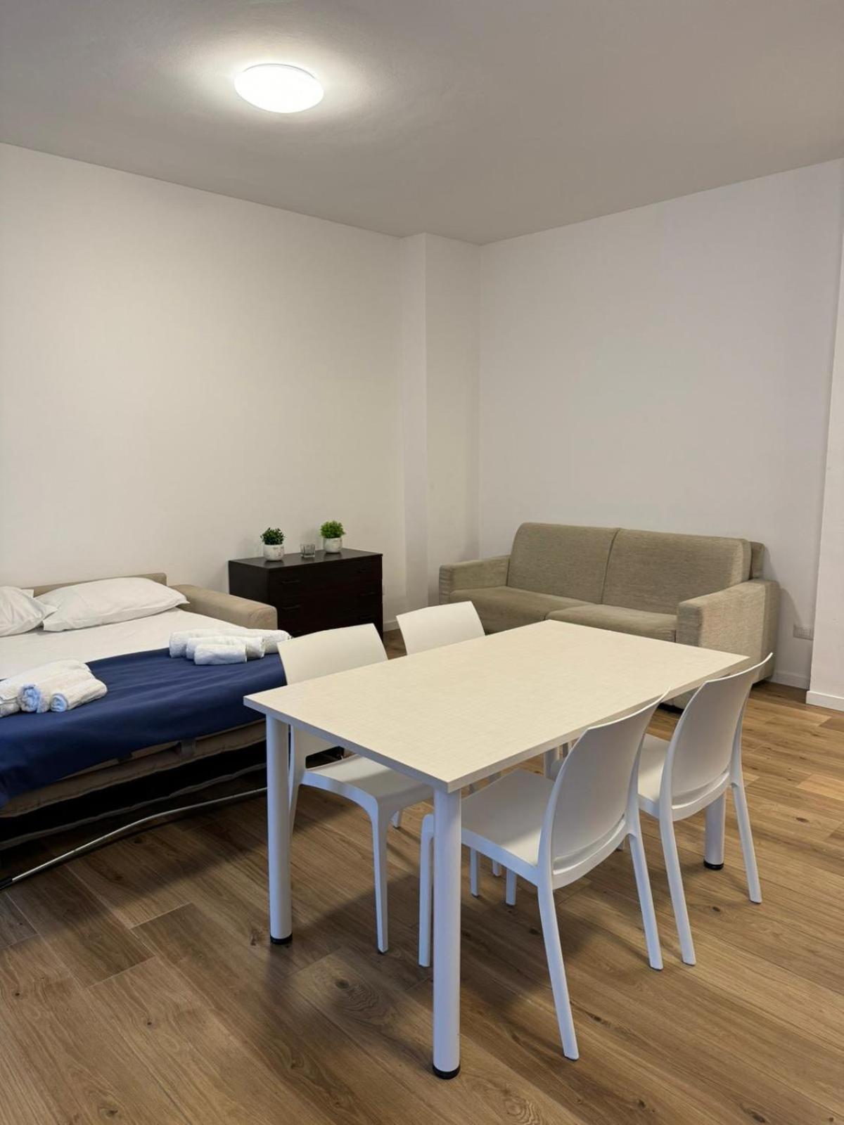 Appartement 15Min Metro Duomo - Rho Fiera - Skyscraper Kitchen à Milan Extérieur photo